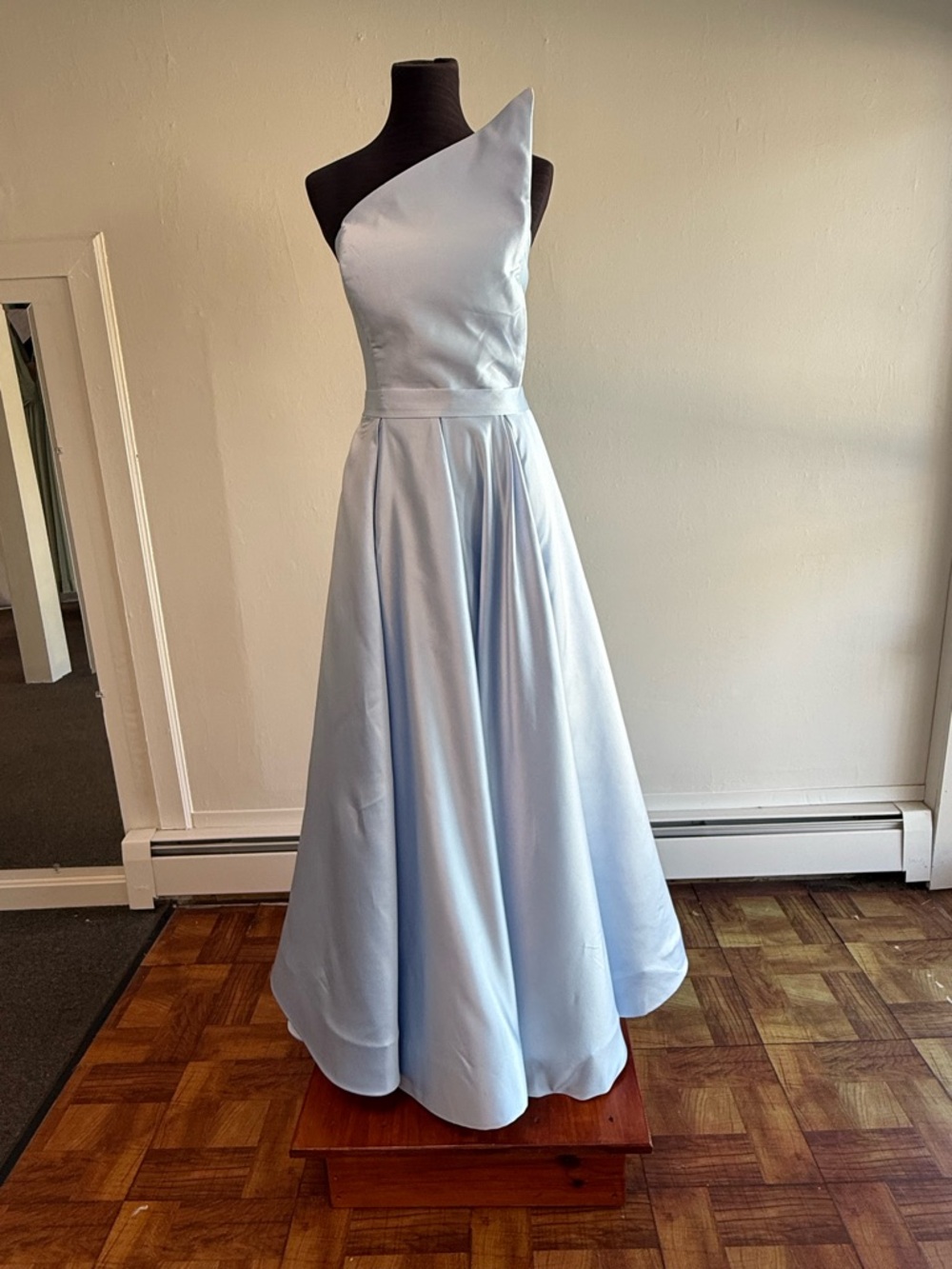 Elegant One-Shoulder Light Blue Evening Gown